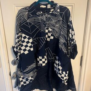 Navy and White Geometric Patterned Top